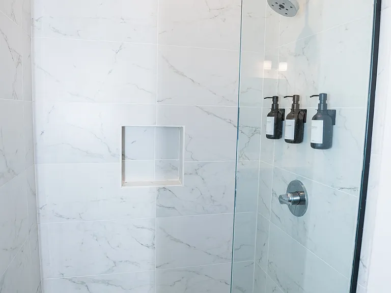 22524 Lakeview Dr — Photo 42