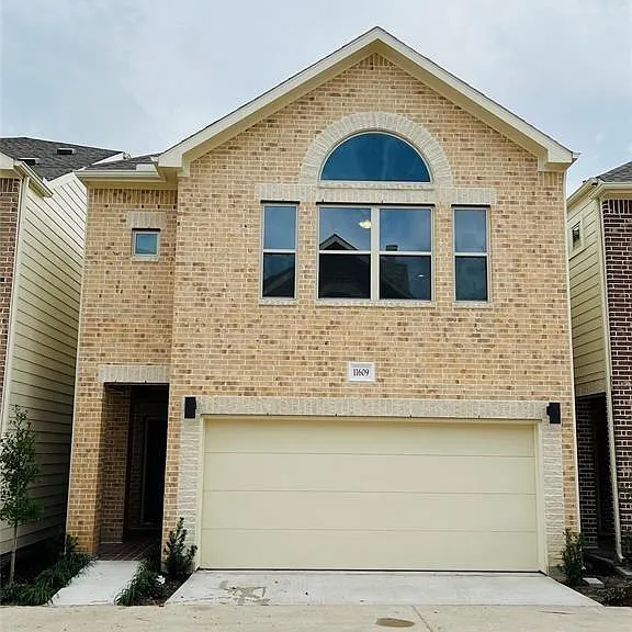 11609 Main Cypress Dr — Photo 1