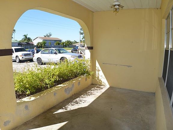 3rd image of 6654 S Biscayne Dr