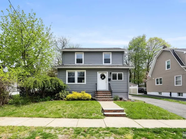 9 Roosevelt Ave, Westwood, NJ 07675