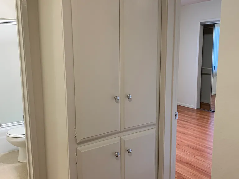 1411 N Poinsettia Pl #202 — Photo 11