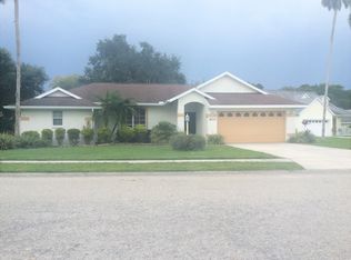 3207 37th Ter E, Bradenton, FL 34208