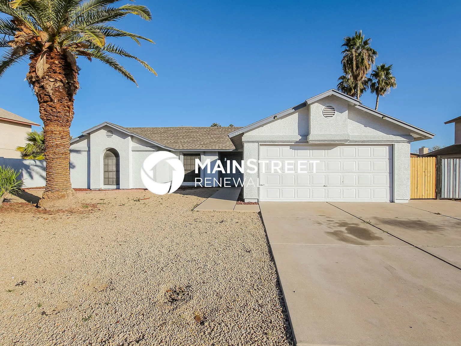 7426 W Sierra St — Photo 1