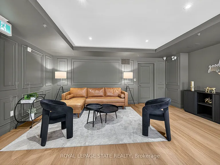 153 Wilson St W #310 — Photo 14