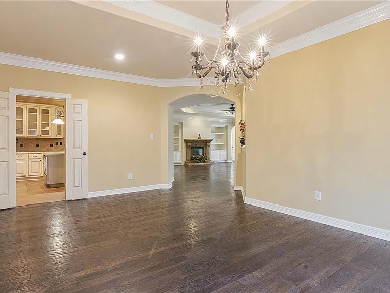 5306 Norborne Ln — Photo 6