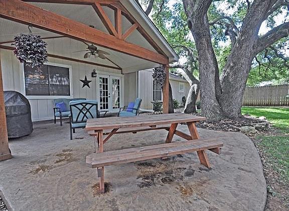 4th image of 12324 Wycliff Ln