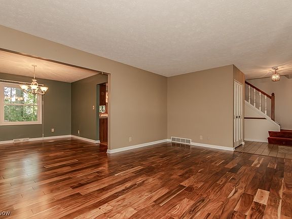 3rd image of 6201 Pepperwood Ct