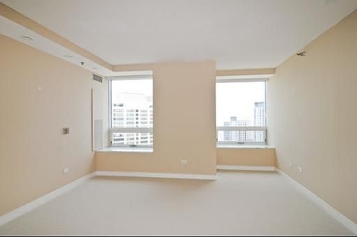 5th image of 512 N McClurg Ct APT 4101