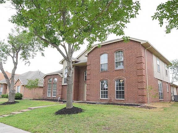 2nd image of 5825 Poole Dr