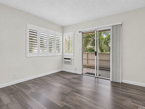 3rd image of 95-510 Wikao St APT M105