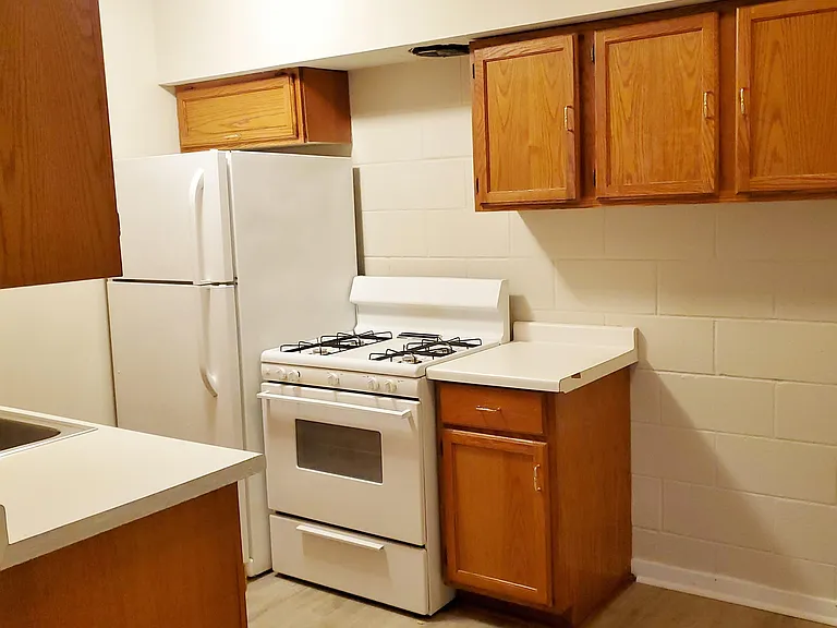 3512 Bryant Ave S #208 — Photo 4