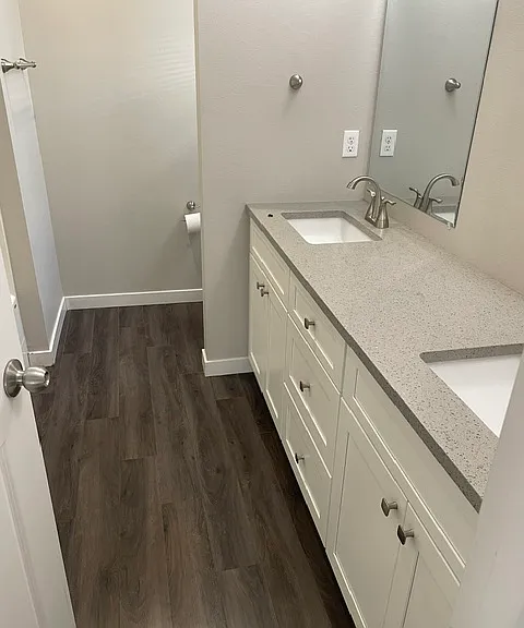 5017 NE 22nd Ave — Photo 5
