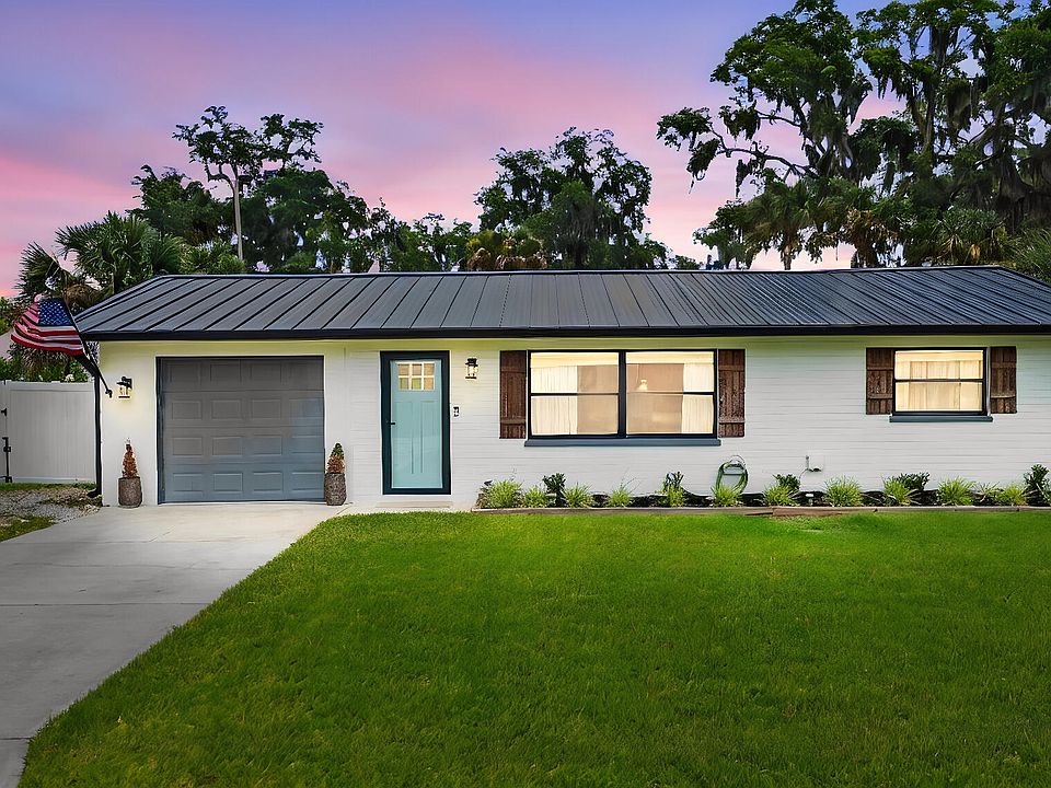 1st image of 2711 Orange Tree Dr