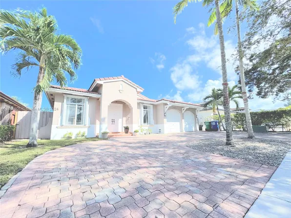 16221 SW 62nd Ter, Miami, FL 33193