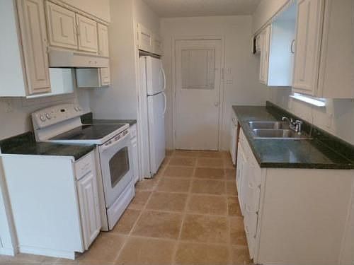 2nd image of 3022 Esters Ct