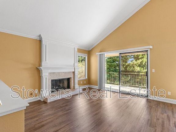 5th image of 1825 N Forest Hill Pl