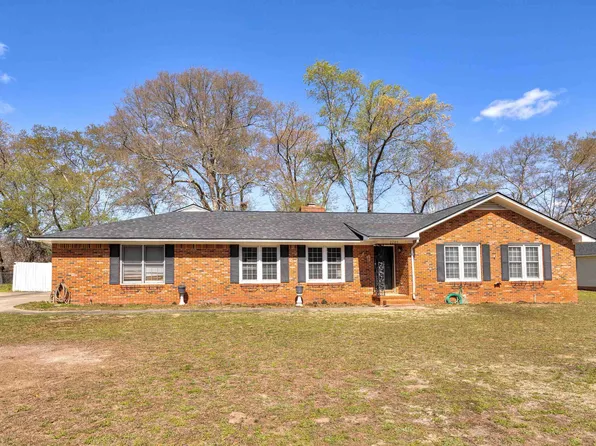 2285 Treetop Ln, Sumter, SC 29154