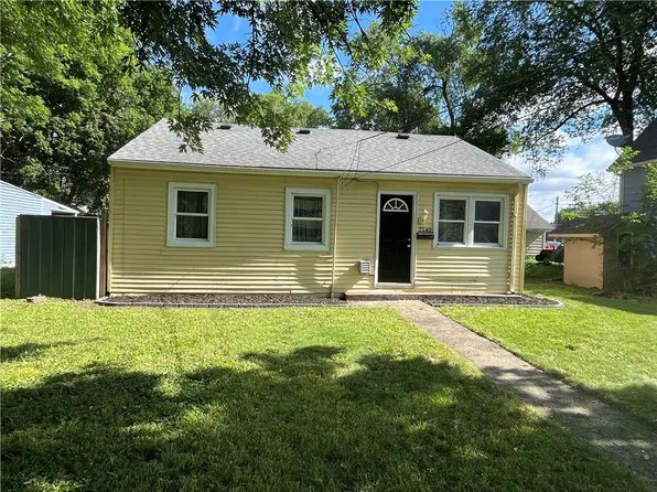 2240 Capitol Ave, Des Moines, IA 50317