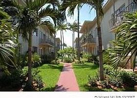 2nd image of 1100 Venetian Way APT 1C