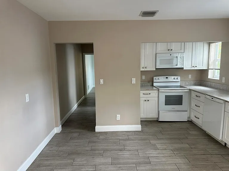 2400 Park Ave #1 — Photo 10