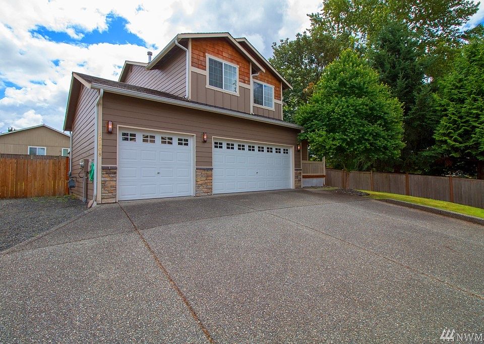 1st image of 10608 62nd Ave NE