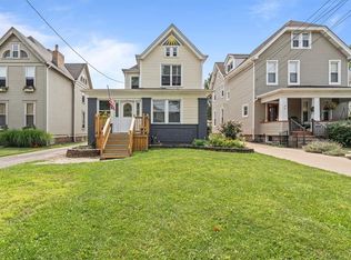 717 4th St, Beaver, PA 15009