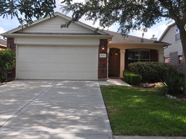 20110 Larkspur Lndg