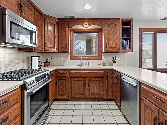 5th image of 1543 Rustic Ridge Ct