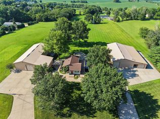 7378 SE 9th Ave, Pleasant Hill, IA 50327