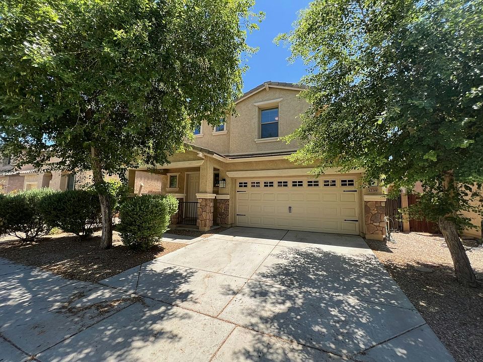 1st image of 3239 E Virgil Dr