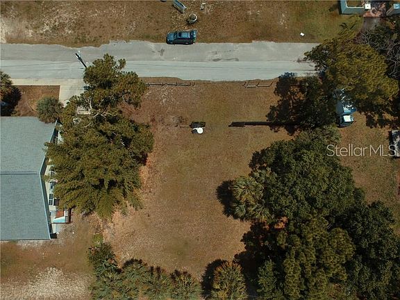 3rd image of 527 Doric Ct