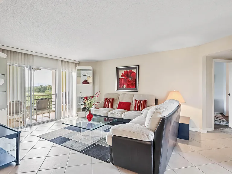 3951 Via Poinciana Way #511 — Photo 1