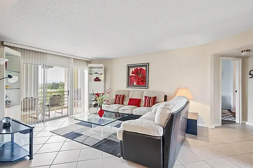 3951 Via Poinciana Way #511 Photo 1 3951 Via Poinciana Way #511 Photo 1