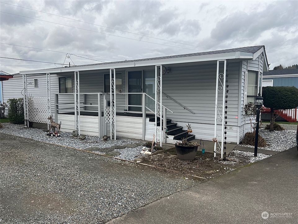 1st image of 5608 113th Avenue E #55