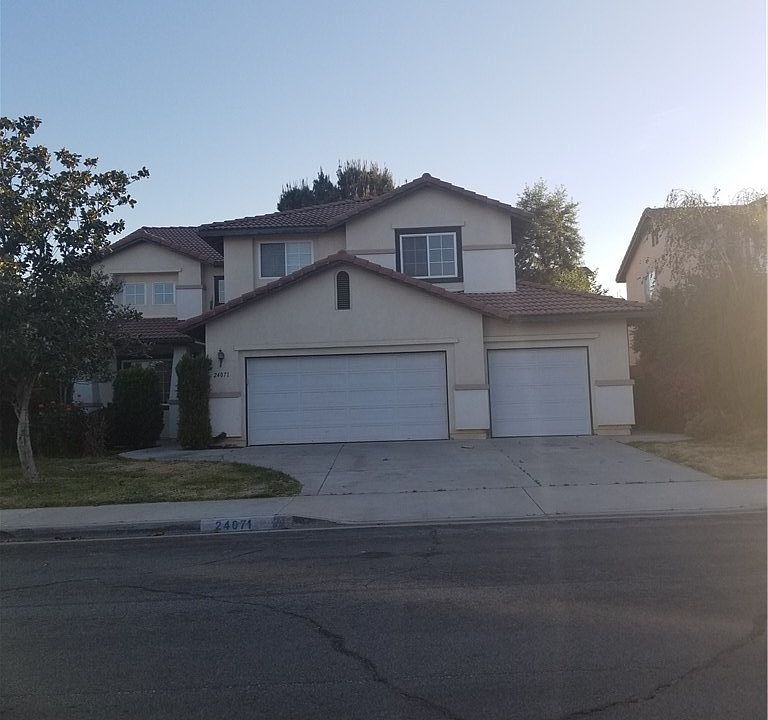 1st image of 24071 Cambria Ln