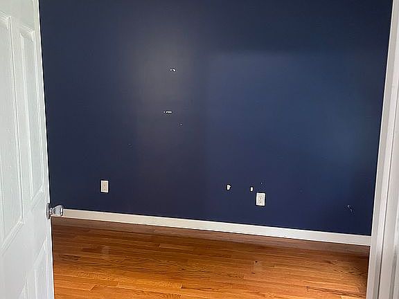 2nd image of 1016 N High St