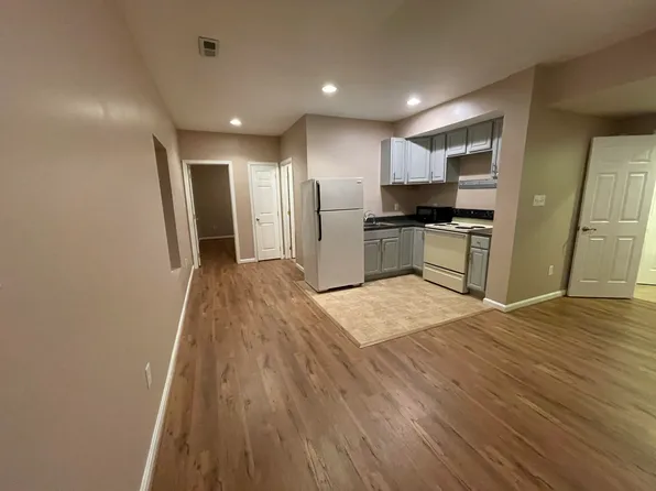 23246 Daffodil Dr, California, MD 20619