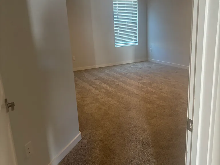 221 Overlook Rd — Photo 8