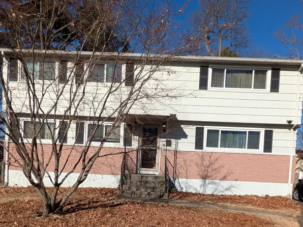 18 Pagano Court, West Haven, CT 06516