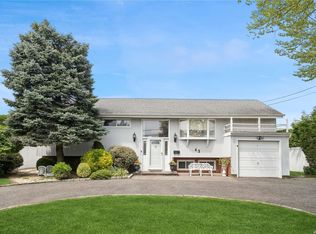 43 Cabot Rd W, Massapequa, NY 11758