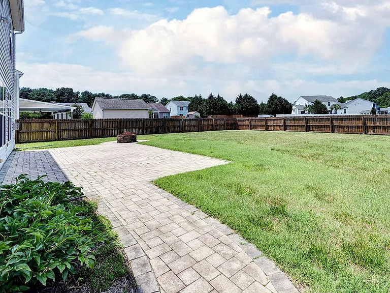 4688 Yeardley Loop — Photo 39