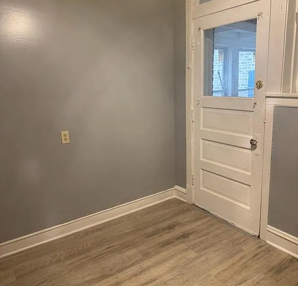 1610 N Moody Ave #1 — Photo 5