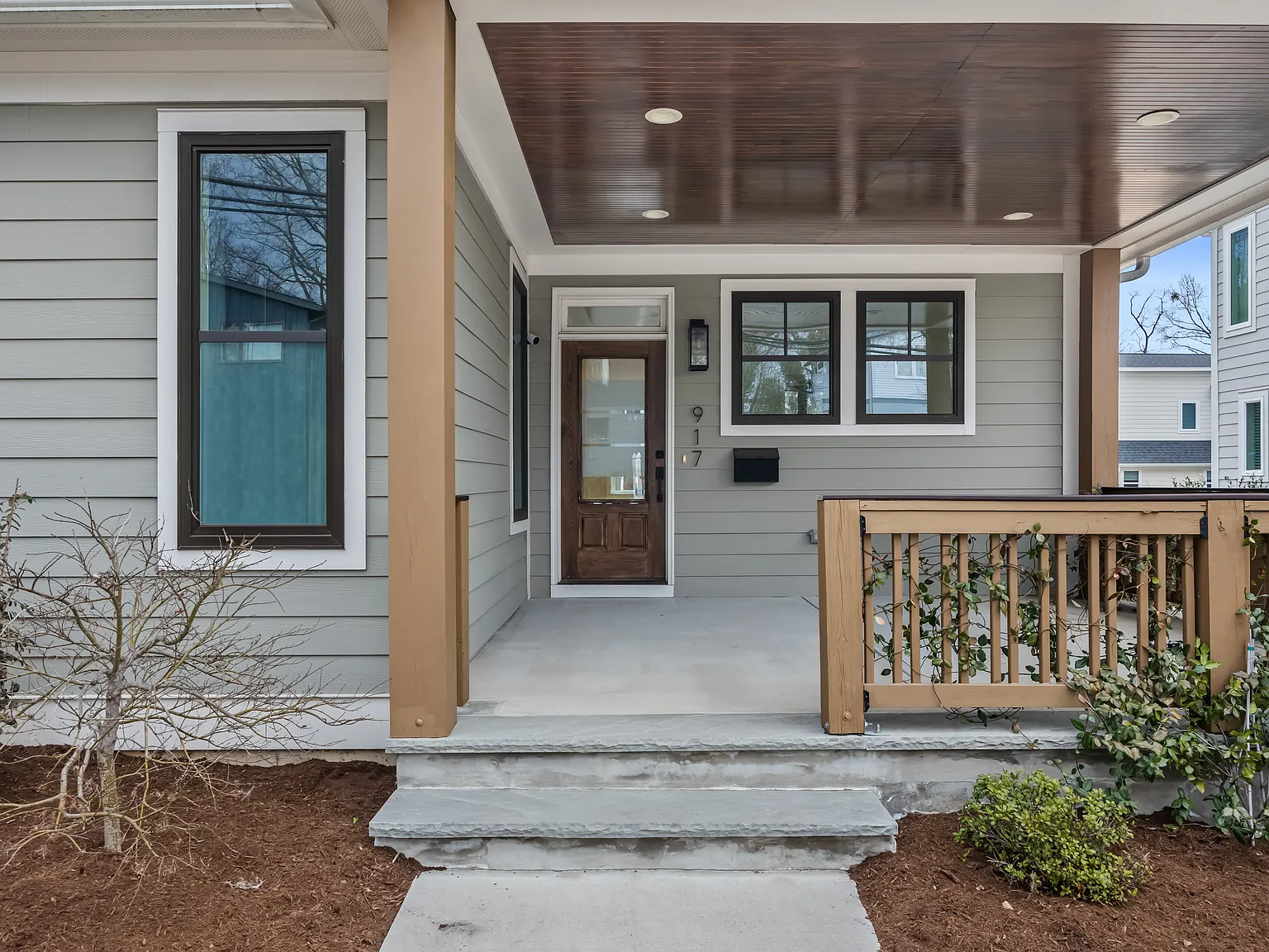 3 bed, 2076 sqft, $3,000 — Photo 2