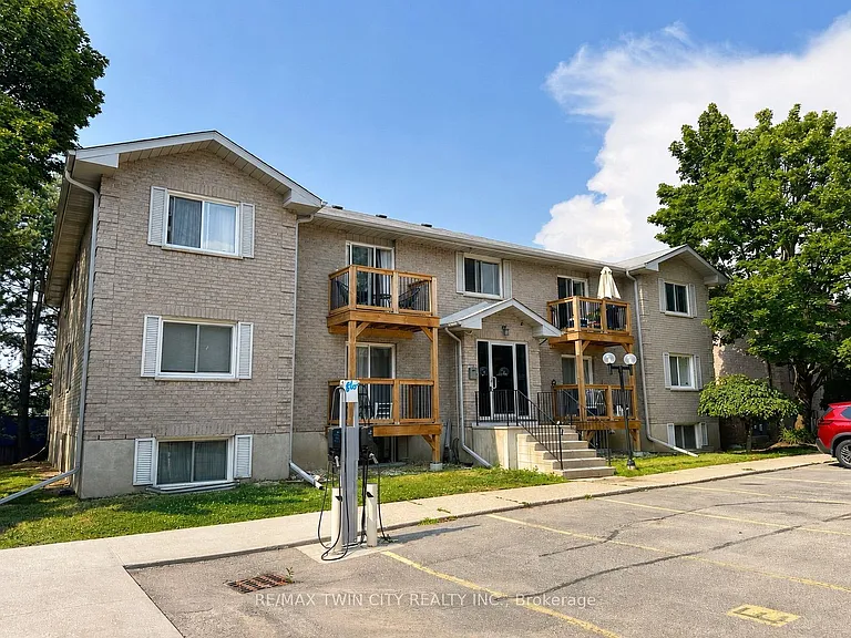 266 Overlea Dr #402 — Photo 1