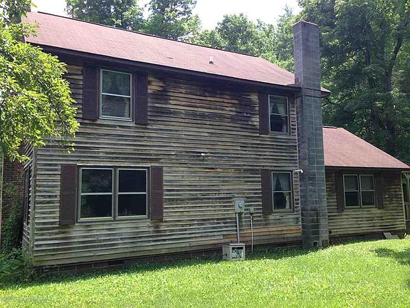 3rd image of 408 Shenandoah Mountain Dr