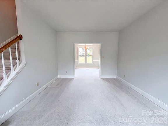 4th image of 7523 Trotter Rd