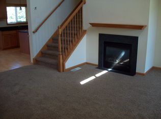 21306 Hytrail Cir, Lakeville, MN 55044
