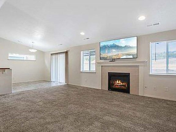 3rd image of 14607 E Sanson Ave