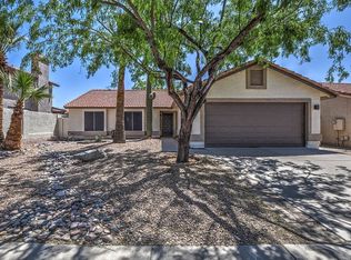 2717 E Dry Creek Rd, Phoenix, AZ 85048