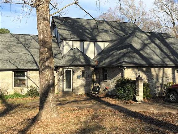 4th image of 1816 Millville Dr